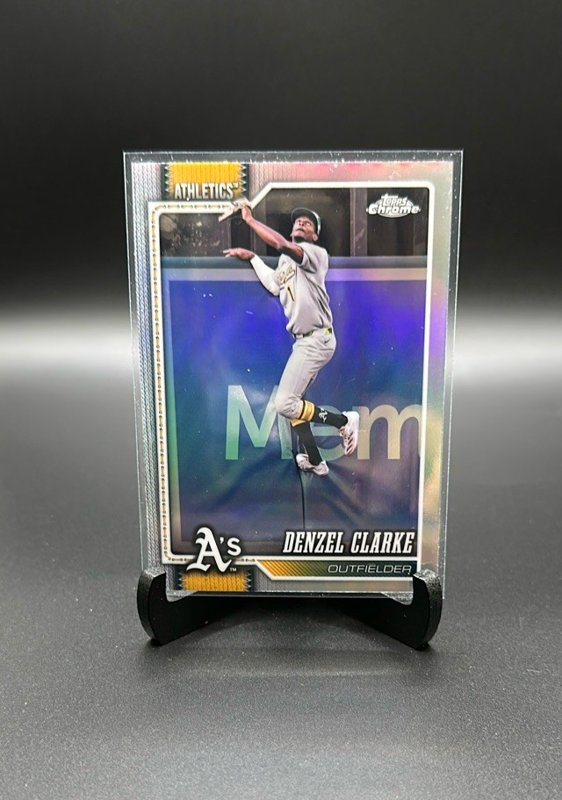 2026 Topps Chrome #246 Denzel Clarke Refractors