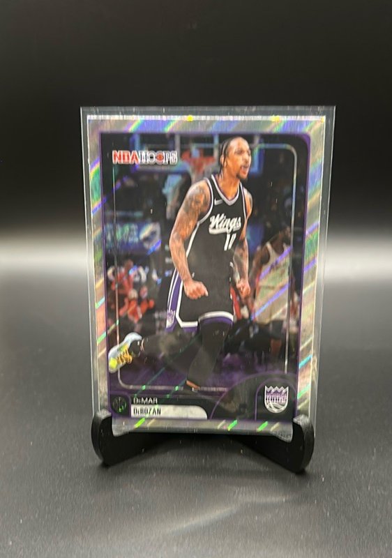 2025-26 Hoops #69 DeMar DeRozan Rainbow