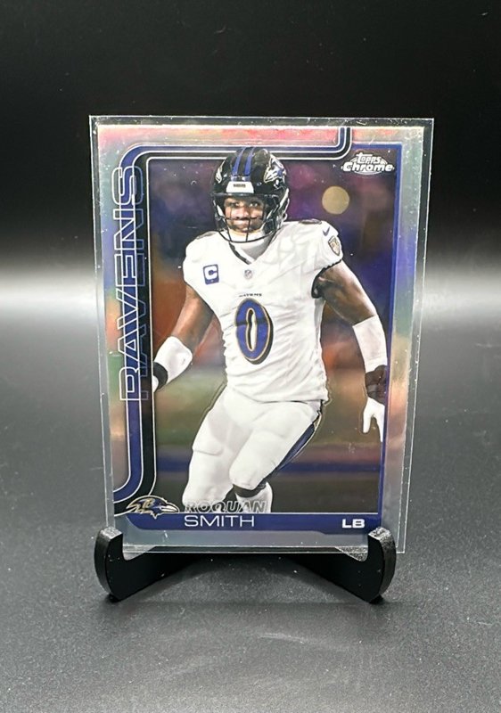 2025 Topps Chrome #27 Roquan Smith Refractor
