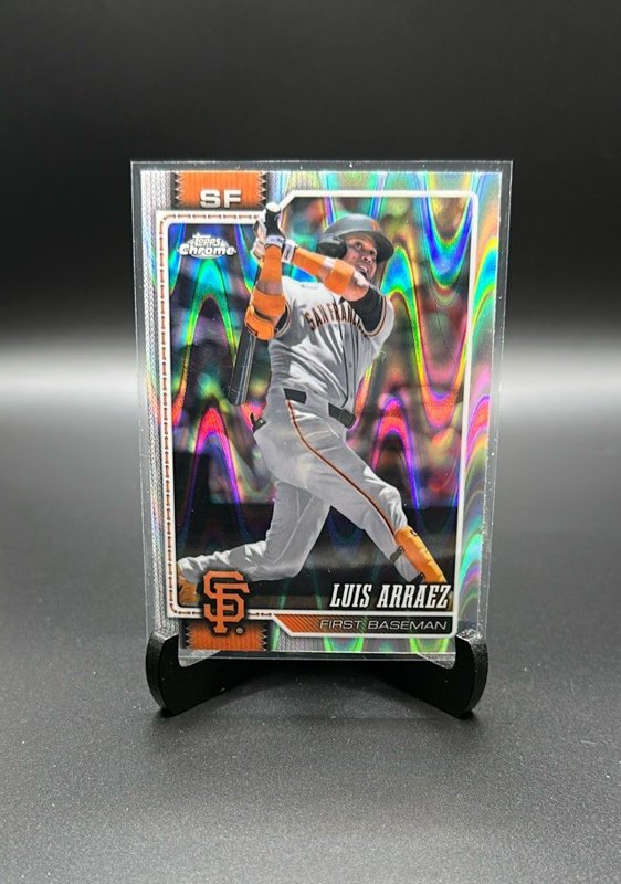 2026 Topps Chrome #168 Luis Arraez Raywave Refractors