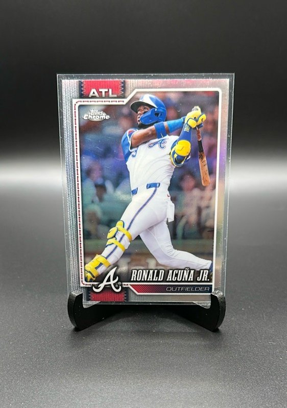 2026 Topps Chrome #124 Ronald Acuña Jr. Refractors