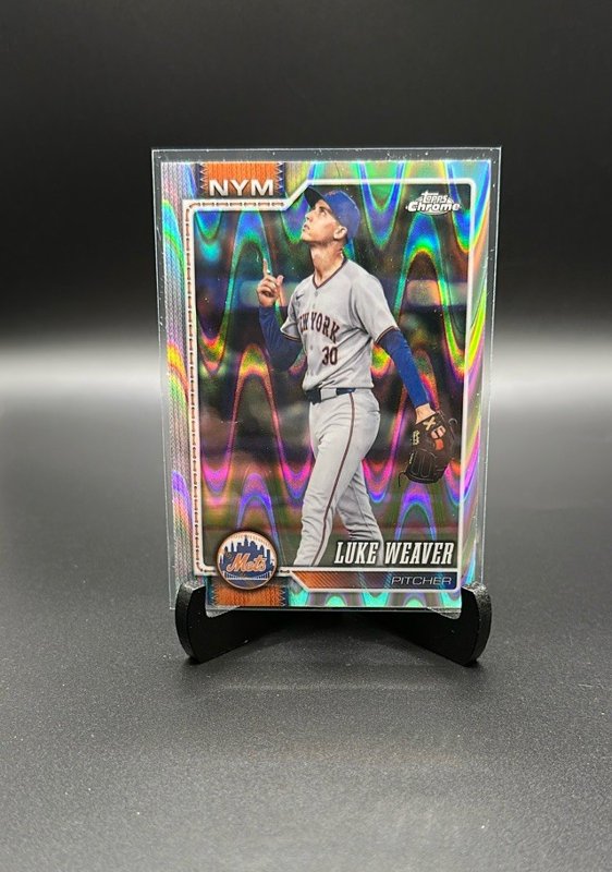 2026 Topps Chrome #103 Luke Weaver Raywave Refractors