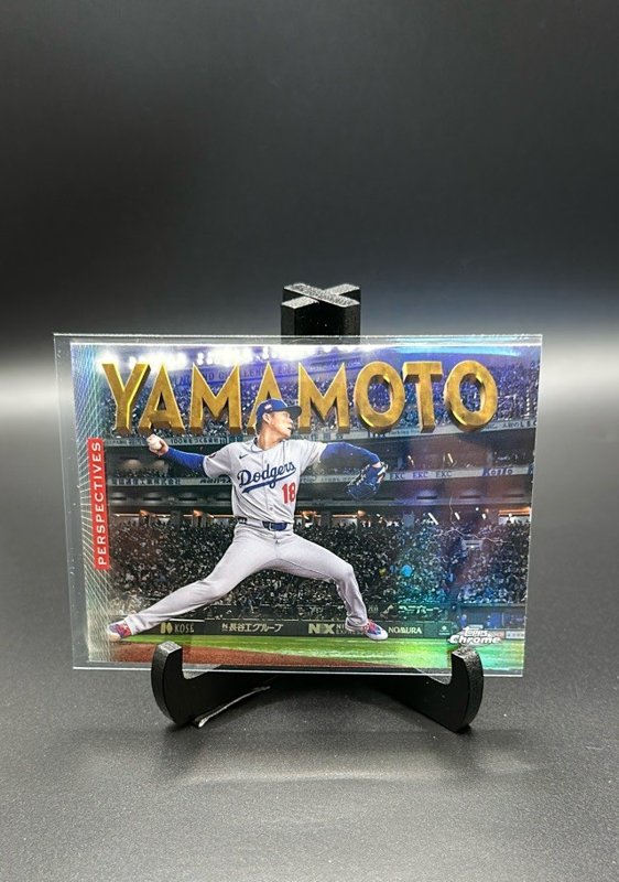 2026 Topps Chrome #P-4 Yoshinobu Yamamoto Perspectives