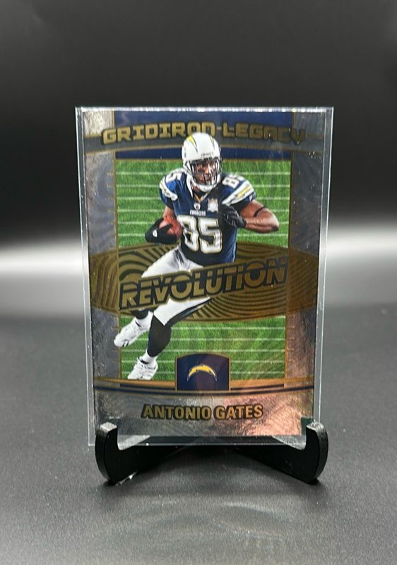 2025 Panini Revolution #10 Antonio Gates Gridiron Legacy