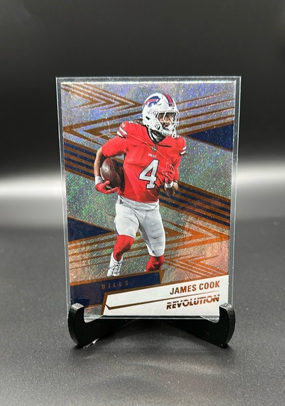 2025 Panini Revolution #112 James Cook