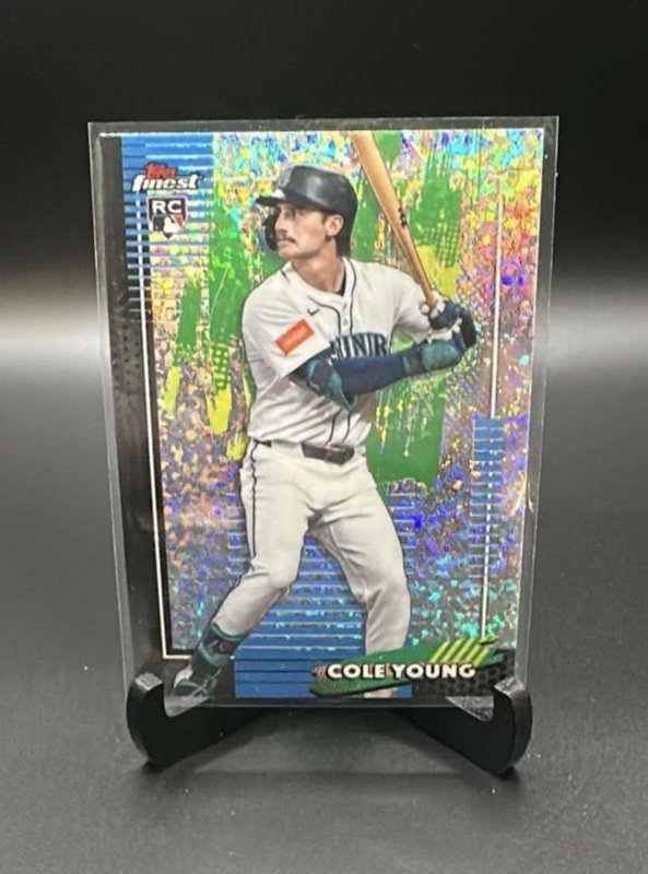 2026 Topps Finest Cole Young Mini Diamonds Refractor Rookie RC