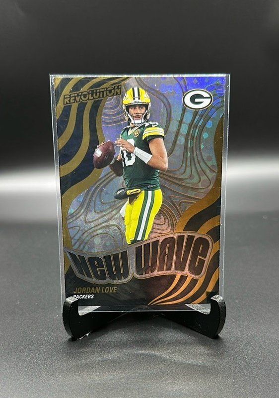 2025 Panini Revolution #22 Jordan Love New Wave