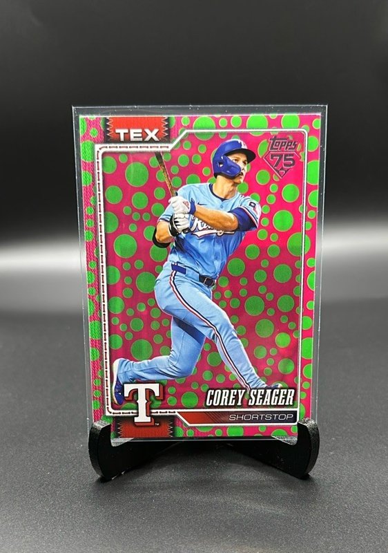 2026 Topps #96 Corey Seager Holiday Polka Dots Green/Pink