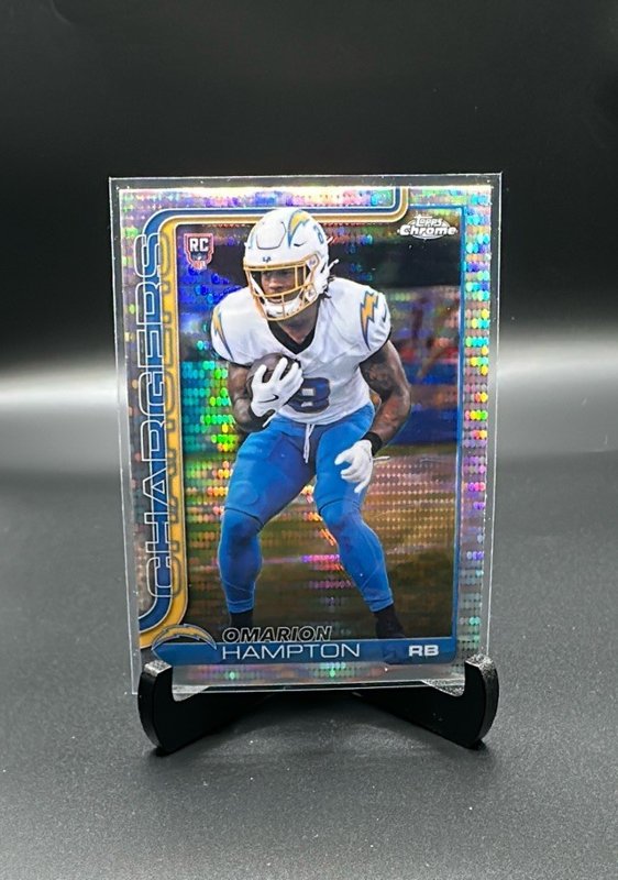 2025 Topps Chrome #324 Omarion Hampton Pulsar Refractor