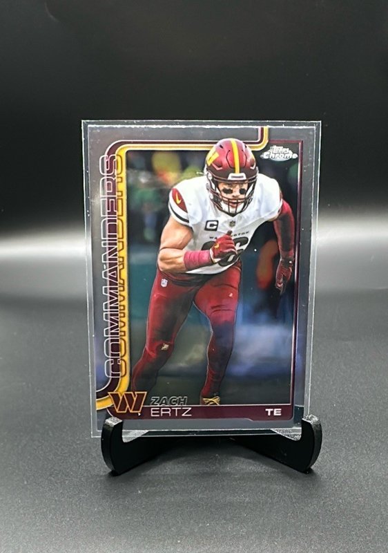 2025 Topps Chrome #297 Zach Ertz