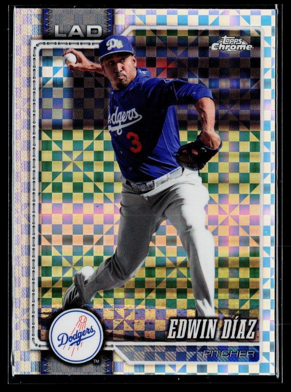 2026 Topps Chrome #71 Edwin Díaz X-Fractors