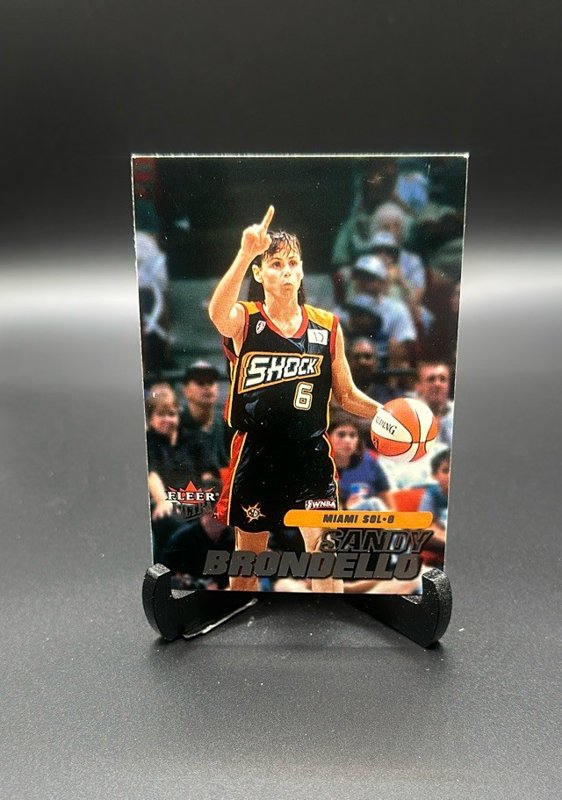 2001 Ultra WNBA #106 Sandy Brondello