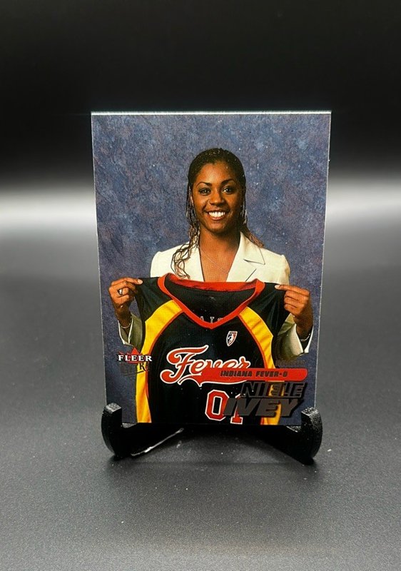 2001 Ultra WNBA #138 Niele Ivey