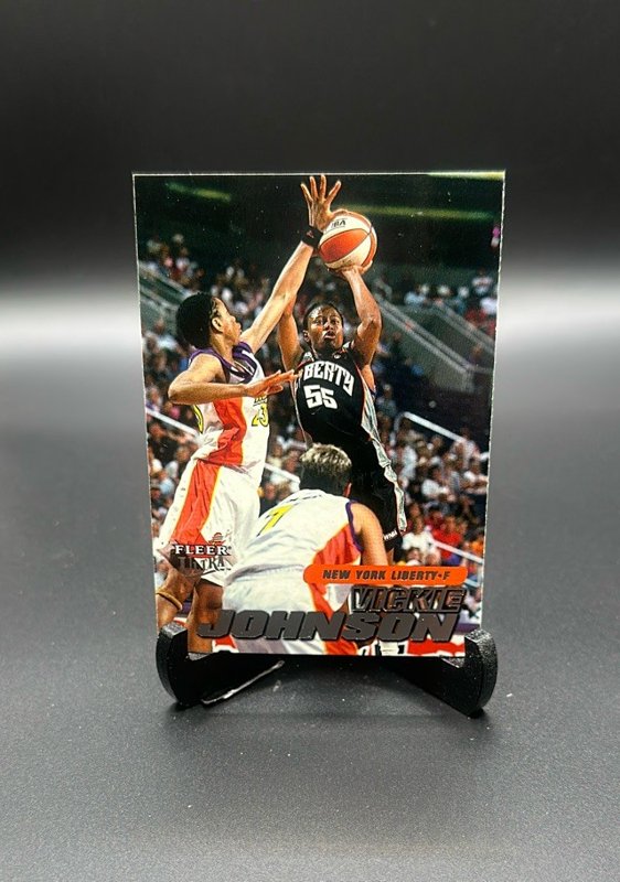2001 Ultra WNBA #86 Vickie Johnson