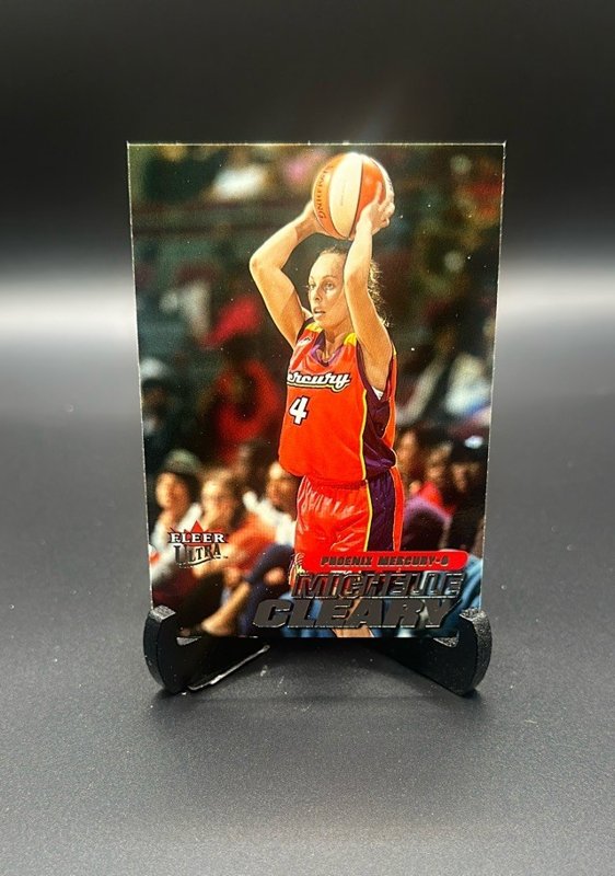 2001 Ultra WNBA #48 Michelle Cleary