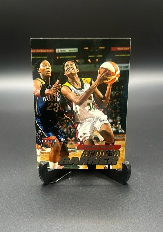 2001 Ultra WNBA #93 Andrea Garner