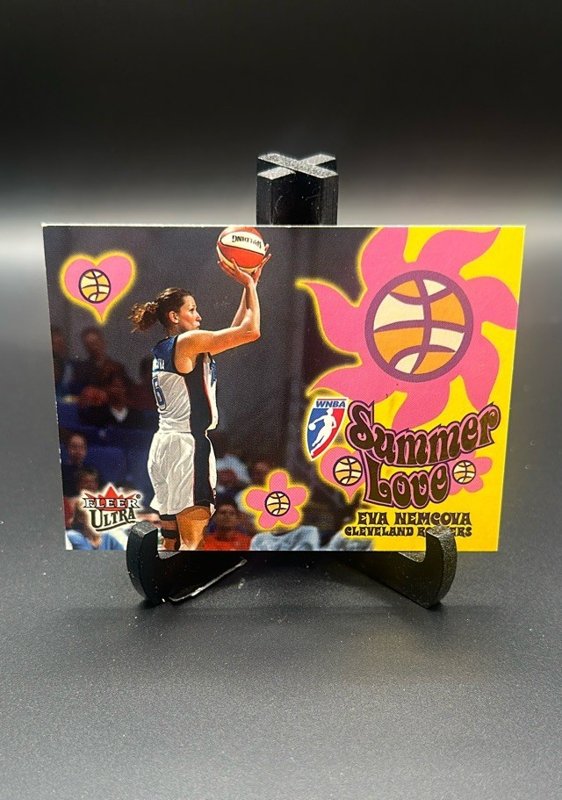 2002 Ultra WNBA #8 SL Eva Nemcova Summer of Love