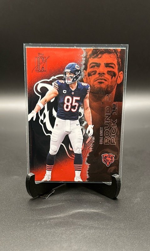 2025 Topps Signature Class #68 Cole Kmet Red & Black