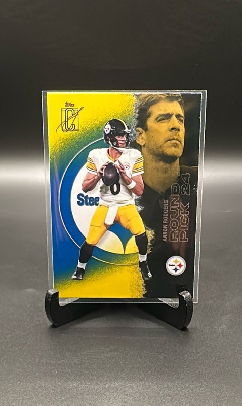 2025 Topps Signature Class #44 Aaron Rodgers Blue & Yellow