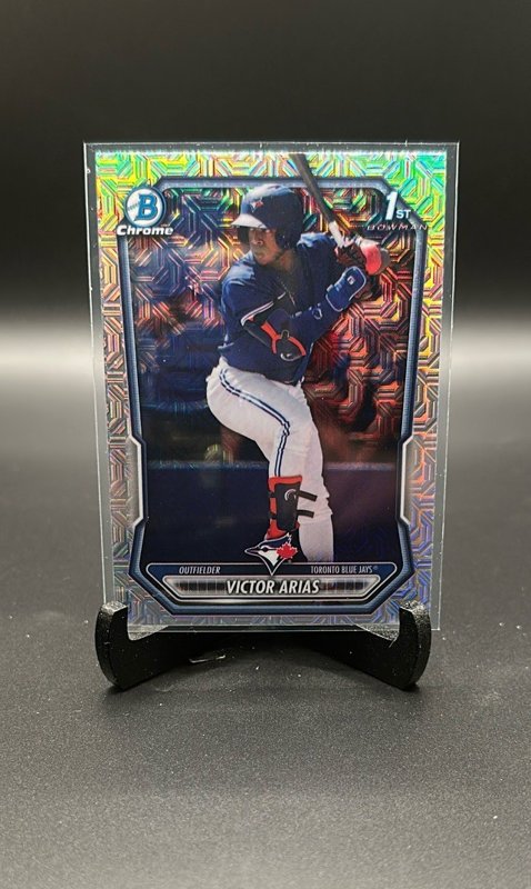 2026 Bowman #BCP-29 Victor Arias Chrome Prospects Mojo Refractor