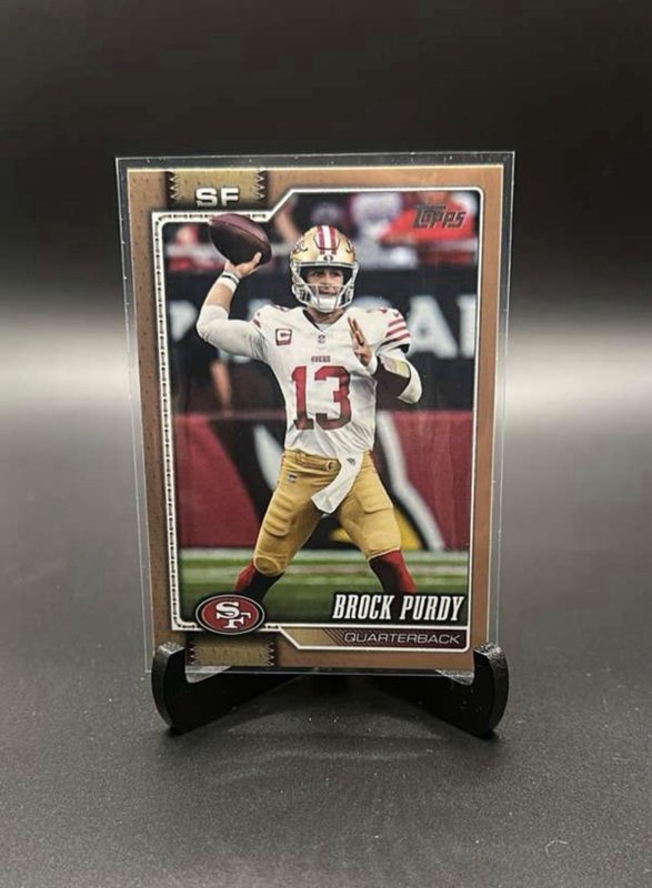 2026 Topps Football Flagship Gold /2026 Brock Purdy #185 San Francisco