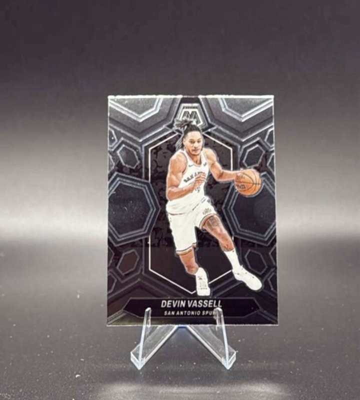 2023-24 Panini Mosaic [Base] - Devin Vassell #154