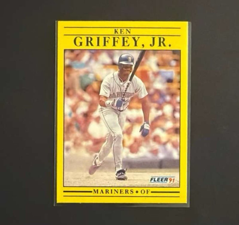 1991 Fleer - Ken Griffey Jr #450 "bat .300" on back