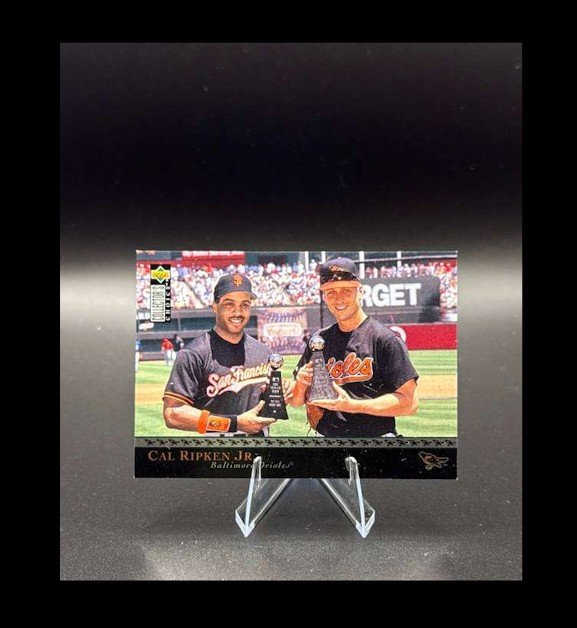 1995 Upper Deck Collector’s Choice Cal Ripken Jr. Commemorative Card.