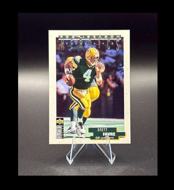 1995 Upper Deck Collector's Choice Update - Post-Season Heroics Brett Favre #13
