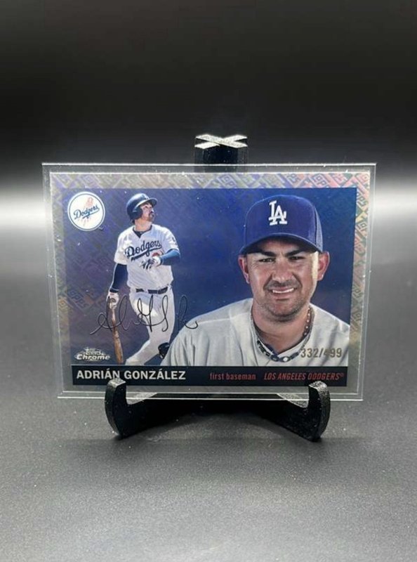 Adrian GONZALEZ 2025 Topps Chrome Platinum Anniversary Logo Refractor /499