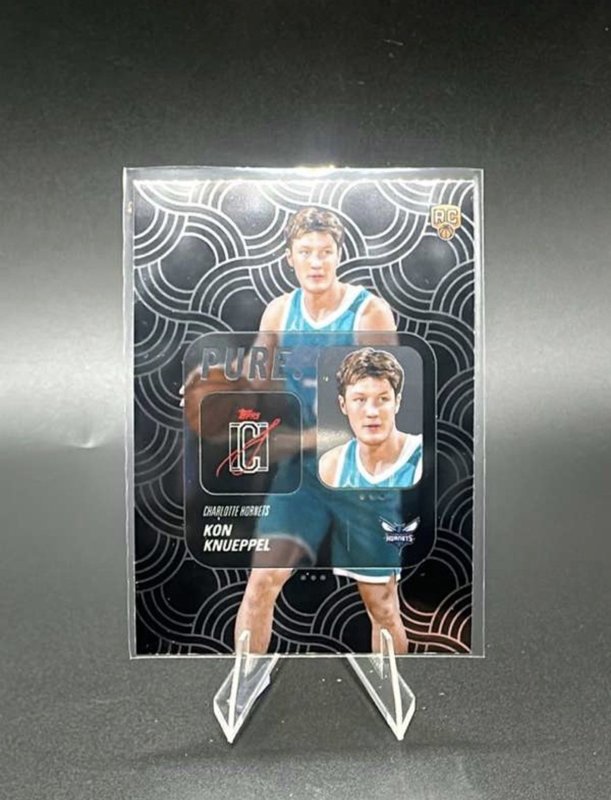 2025-26 Topps Signature Class Basketball #PU-19 Kon Knueppel PURE Insert RC