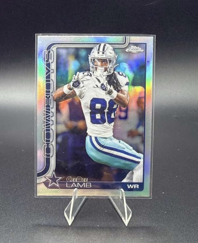 2025 Topps Chrome - CeeDee Lamb #76 Refractor
