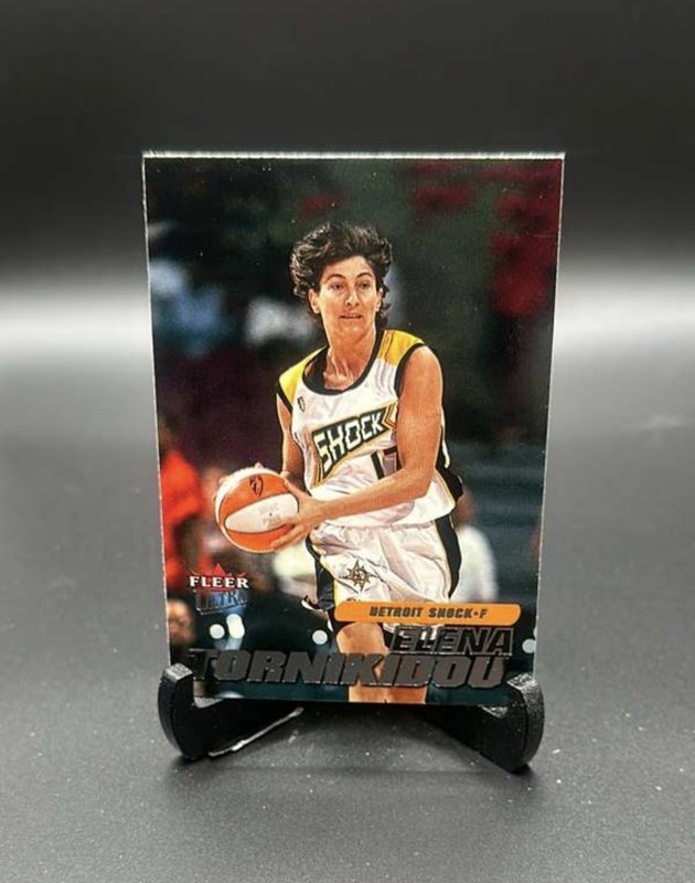 2001 Fleer Ultra WNBA - Elena Tornikidou #101 (RC)