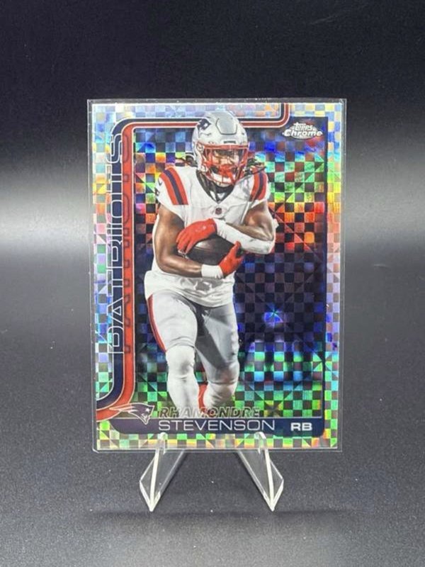 2025 Topps Chrome - Rhamondre Stevenson #210 X-Fractor