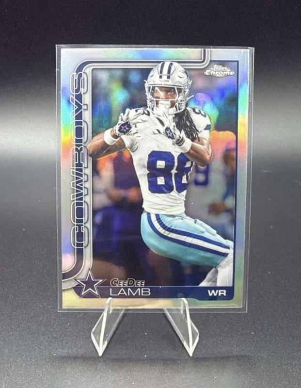 2025 Topps Chrome - CeeDee Lamb #76 Refractor