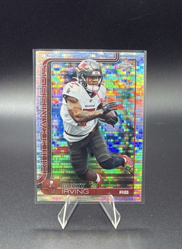BUCKY IRVING 2025 TOPPS CHROME PULSAR REFRACTOR #285 BUCCANEERS Q1940