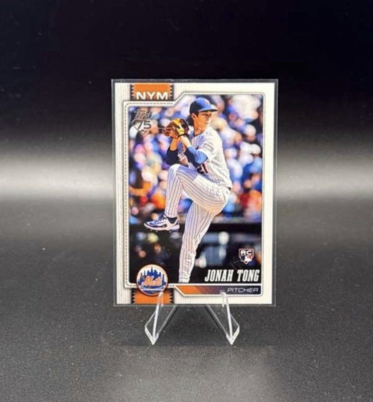 2026 Topps Series 1 - Jonah Tong #4 (RC)