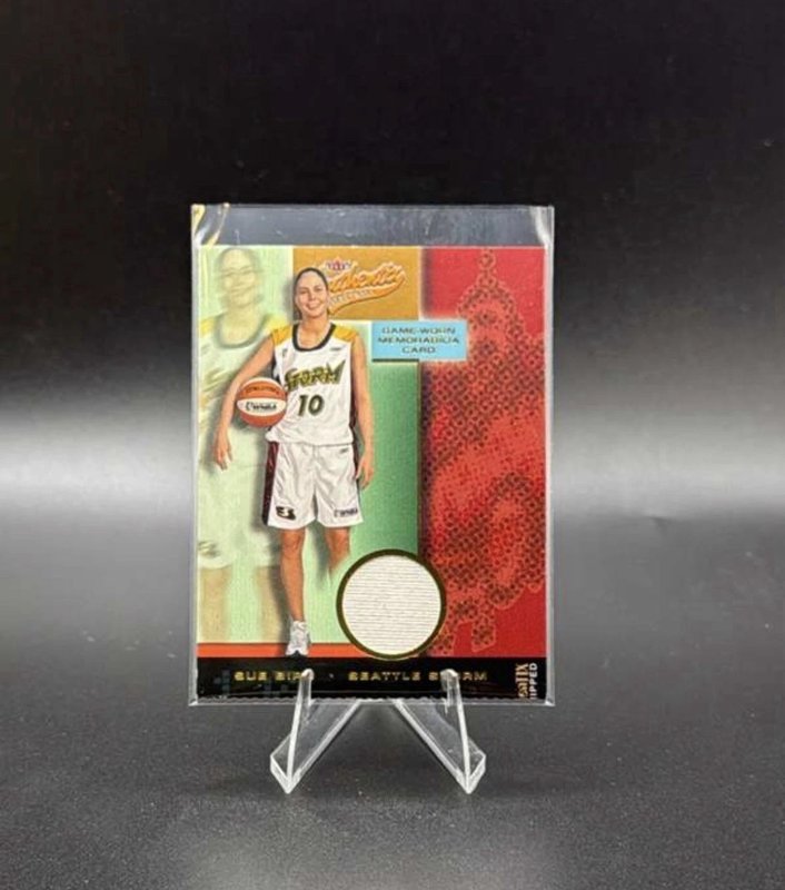 2002 Fleer Authentix WNBA - Memorabilia Sue Bird Ripped (MEM, RC)
