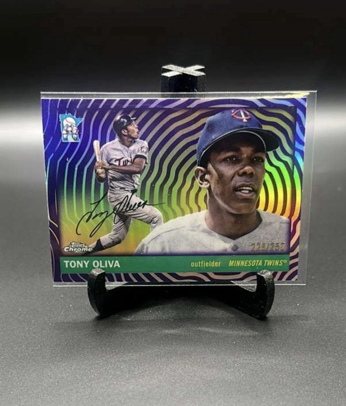 2025 Topps Chrome Platinum #445 Tony Oliva Purple Vibration Refractor /250 SP