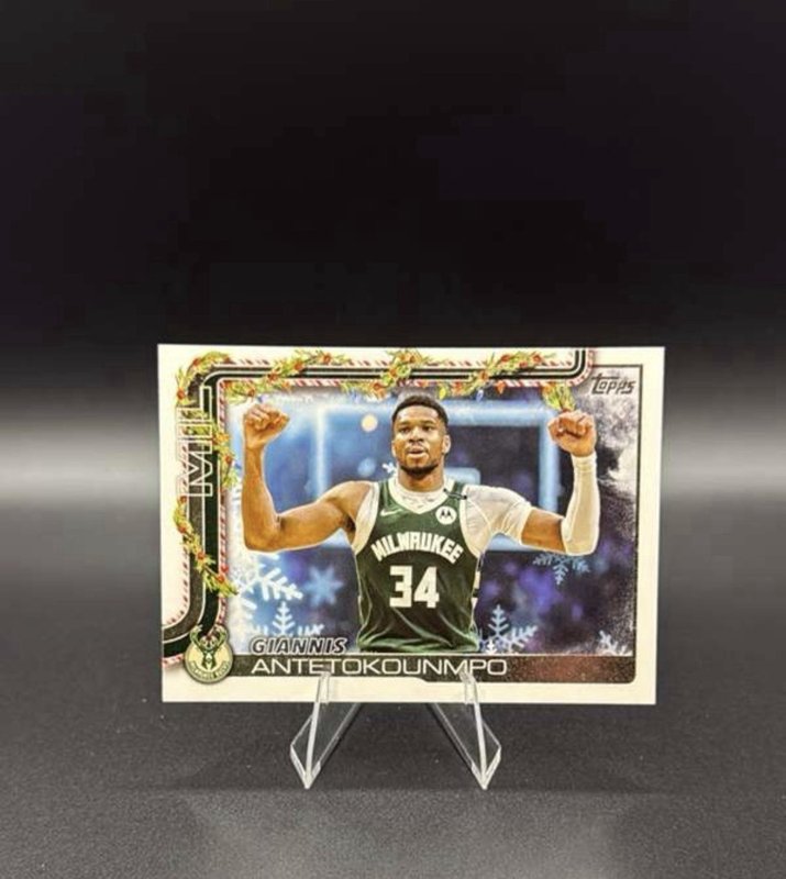 2025-26 Topps Holiday - Giannis Antetokounmpo #H43