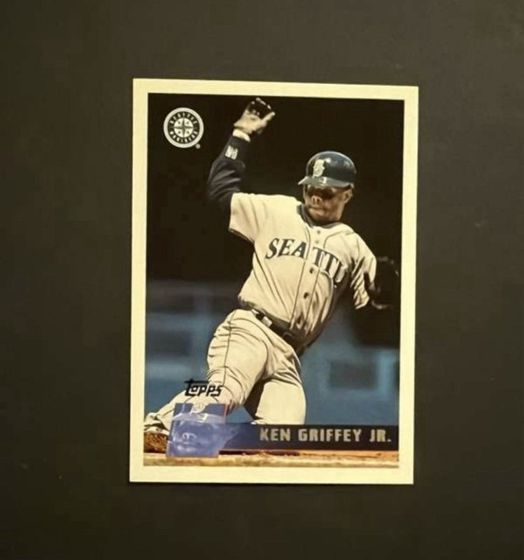 1996 Topps - Ken Griffey Jr #205