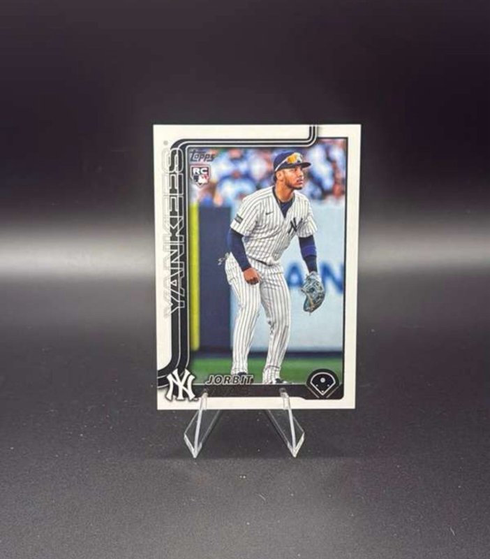 2025 Topps Update Series - Jorbit Vivas #US258 (RC)