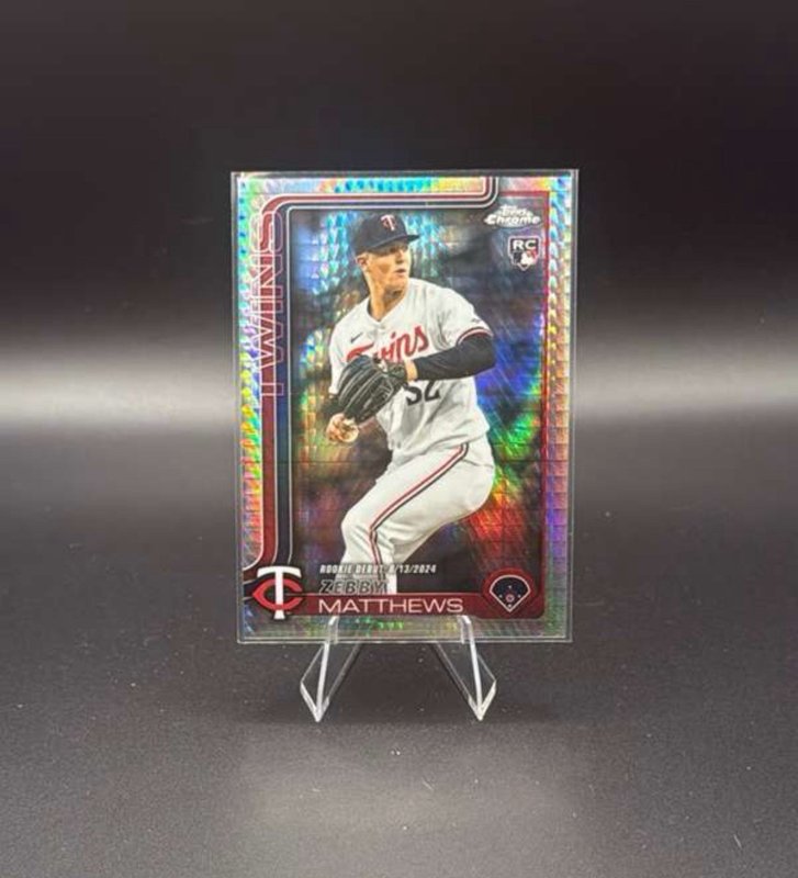 2025 Topps Chrome Update Series - Rookie Debut Zebby Matthews #USC171 Geometric