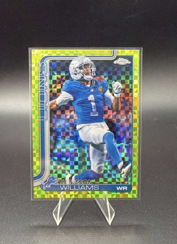 Jameson Williams 2025 Topps Chrome Lime Green X-Fractor #97 Lions