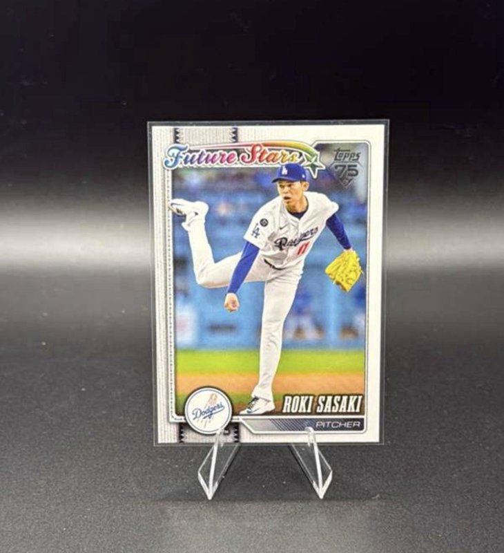 2026 Topps Series 1 - 75th Anniversary Roki Sasaki #66  Future Stars (RC)