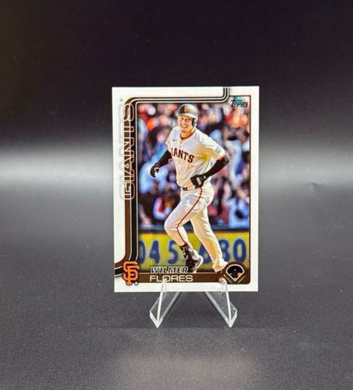 US160 Wilmer Flores 2025 Topps Update
