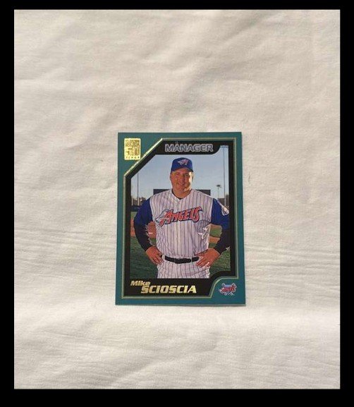 2001 Topps - Mike Scioscia #324