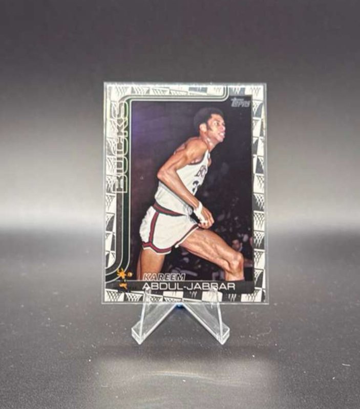 2025-26 Topps - Kareem Abdul-Jabbar #259 Season Tip-Off
