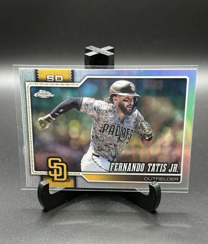 2026 Topps Chrome - Fernando Tatis Jr. Refractor #260 Padres