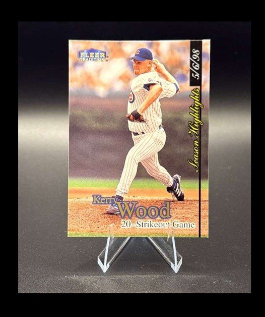 1998 Fleer Tradition Update - Kerry Wood #U5